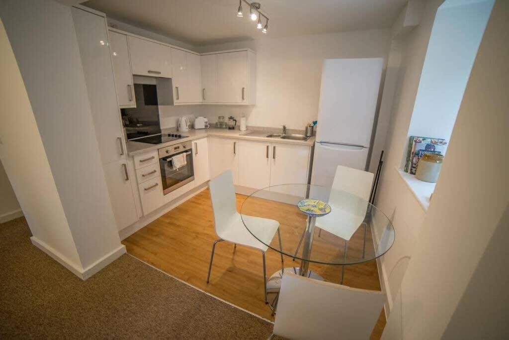Champion Court Two Bedroom Flat Bristol Exterior foto